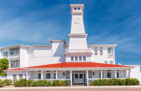 Lighthouse Inn at Aransas Bay